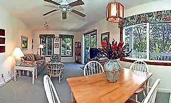 Hale Kua Guests Hotell Kauai 3*,
